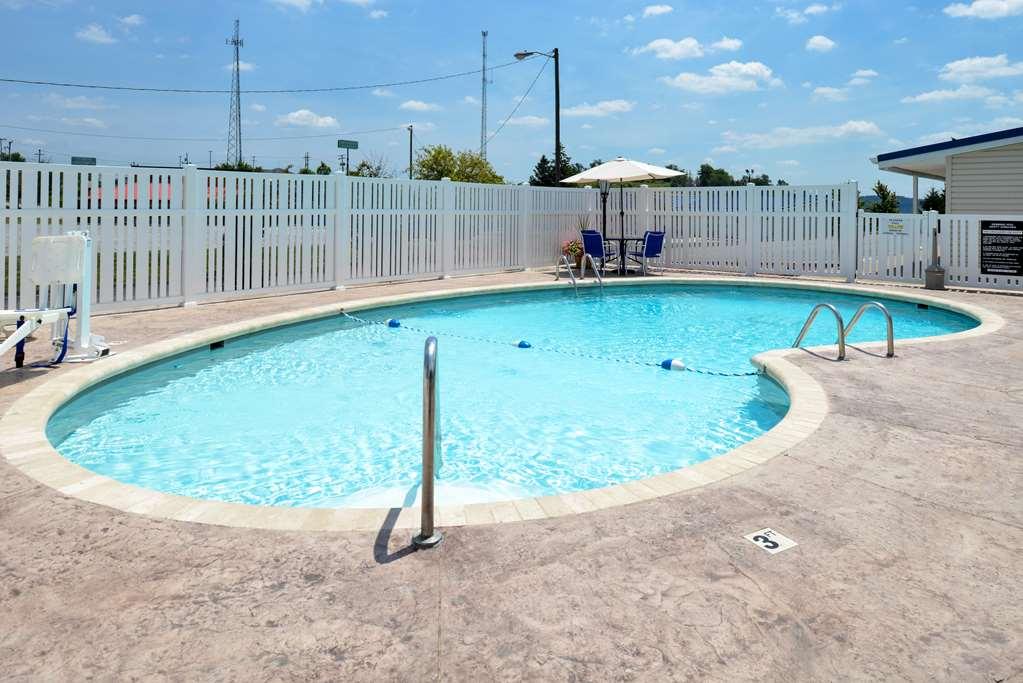 Americas Best Value Inn & Suites St Clairsville Wheeling St. Clairsville Зручності фото