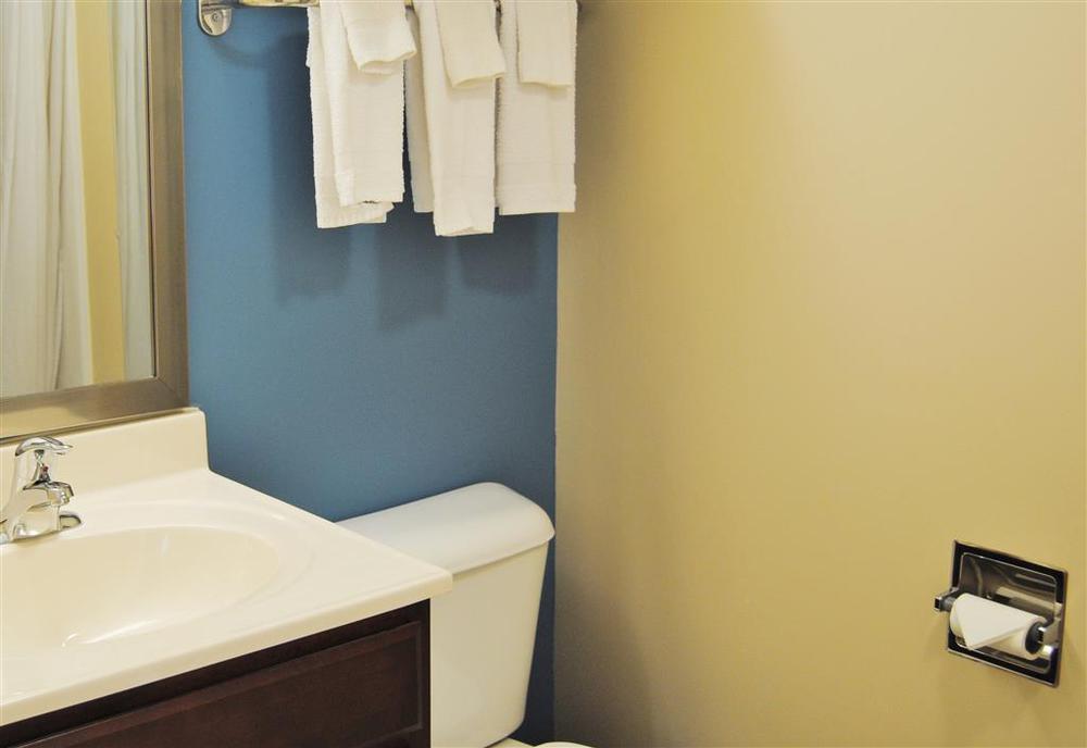 Americas Best Value Inn & Suites St Clairsville Wheeling St. Clairsville Номер фото